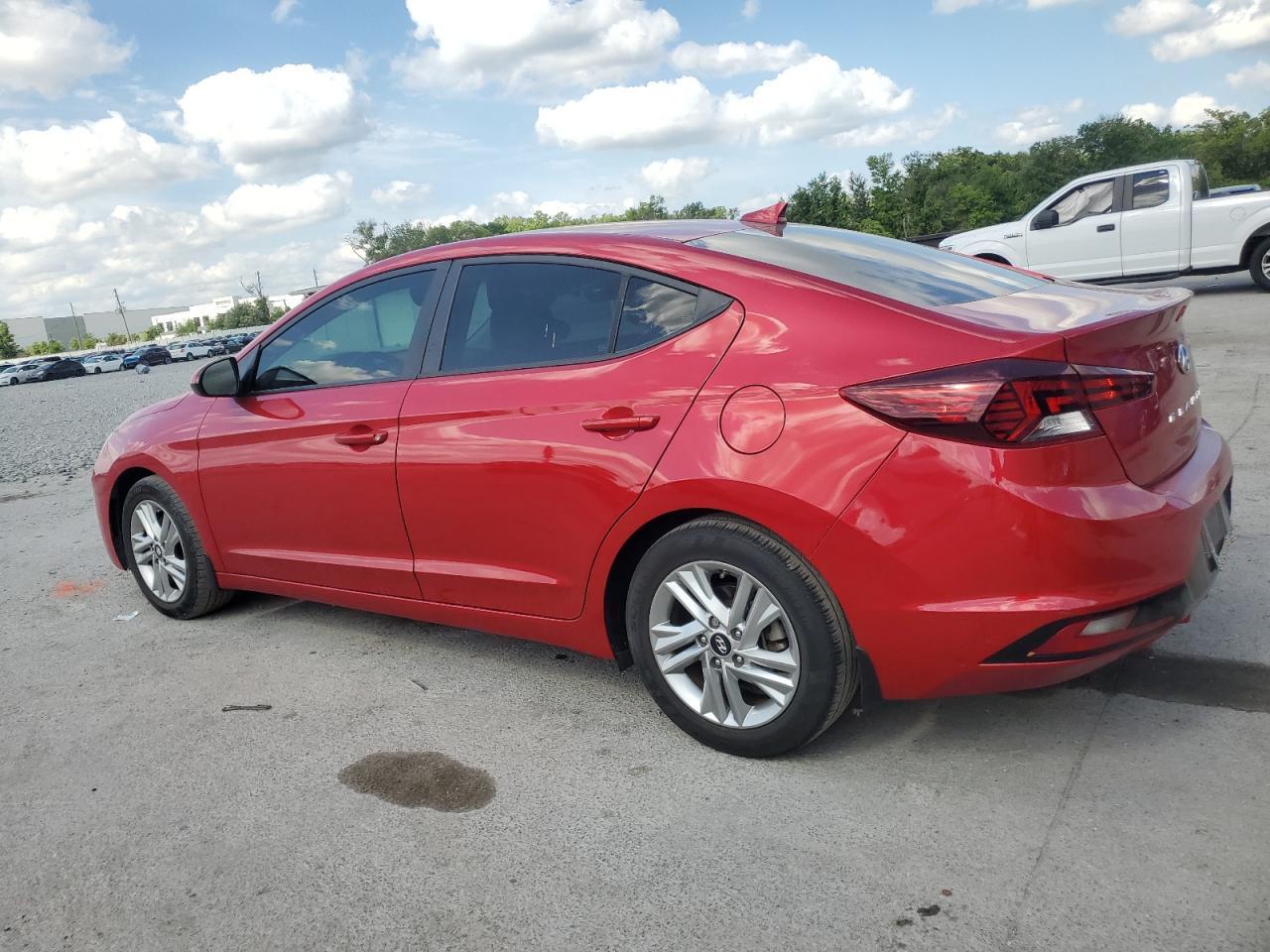 2020 Hyundai Elantra Sel - Фото 2