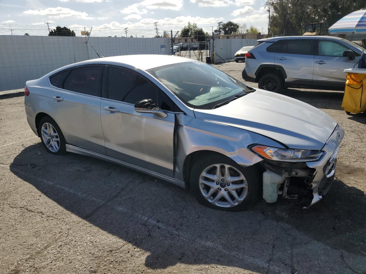 2015 Ford Fusion Se - Фото 4