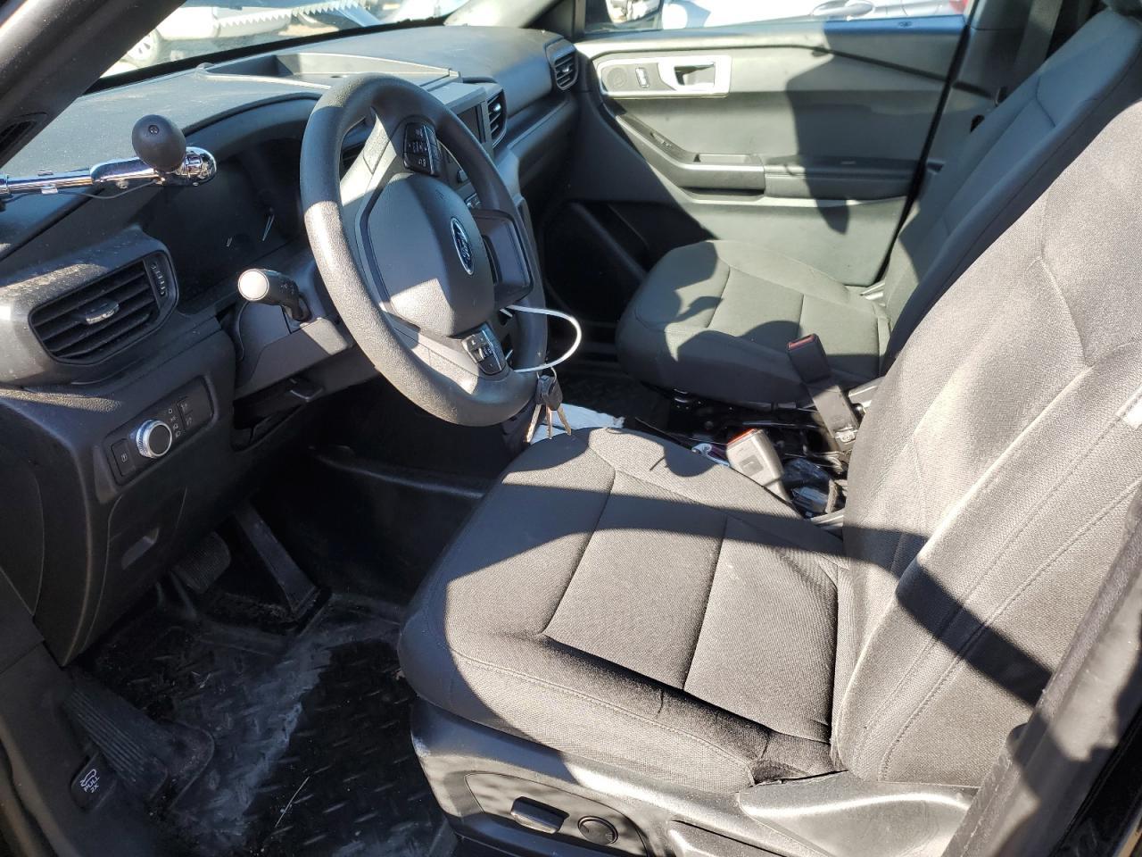 2022 Ford Explorer Police Interceptor - Image 7