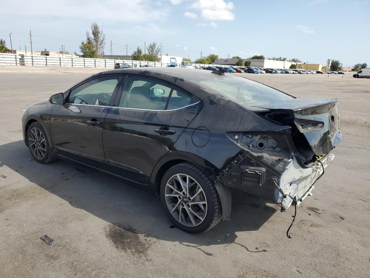 2020 Hyundai Elantra Sel - Фото 2