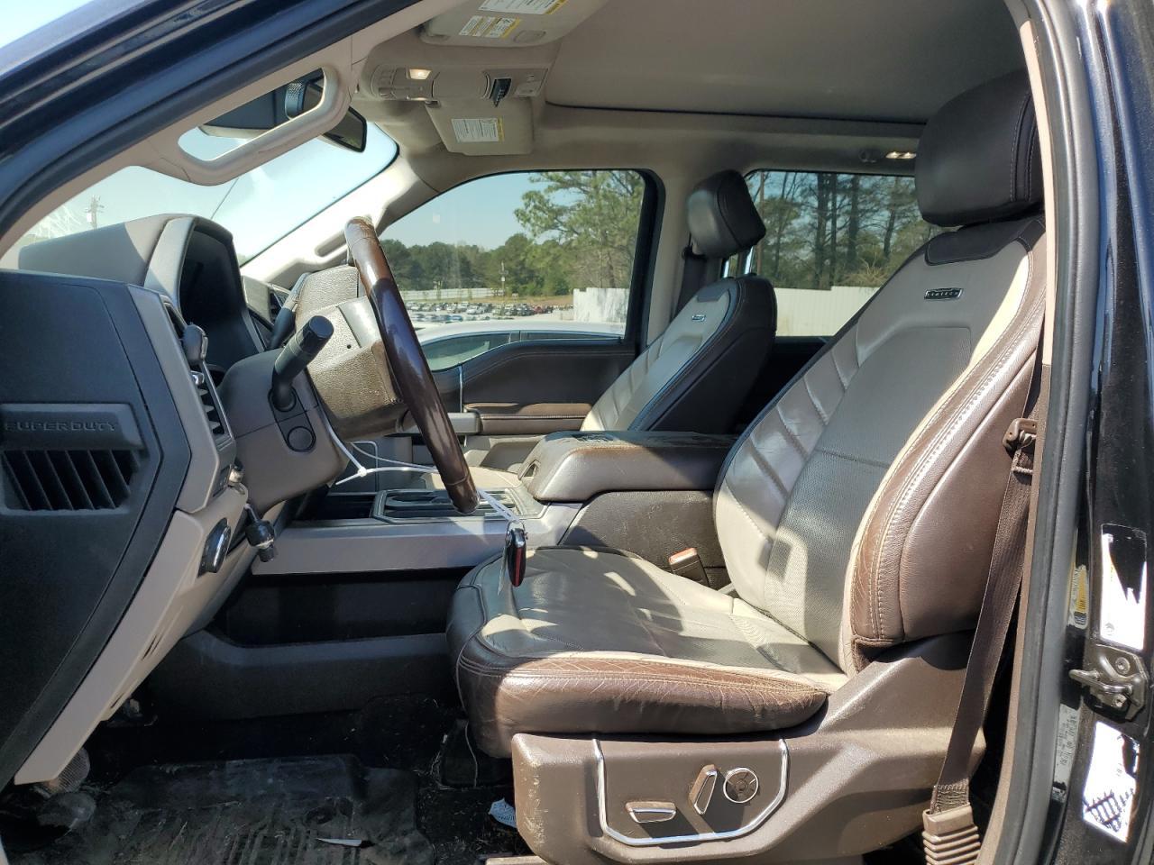 2019 Ford F350 Super Duty - Image 7