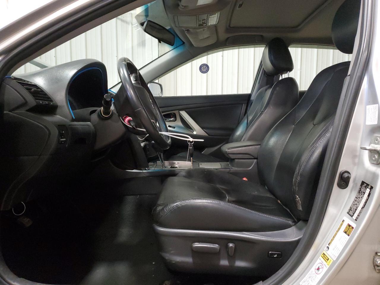 2009 Toyota Camry Se - Image 7