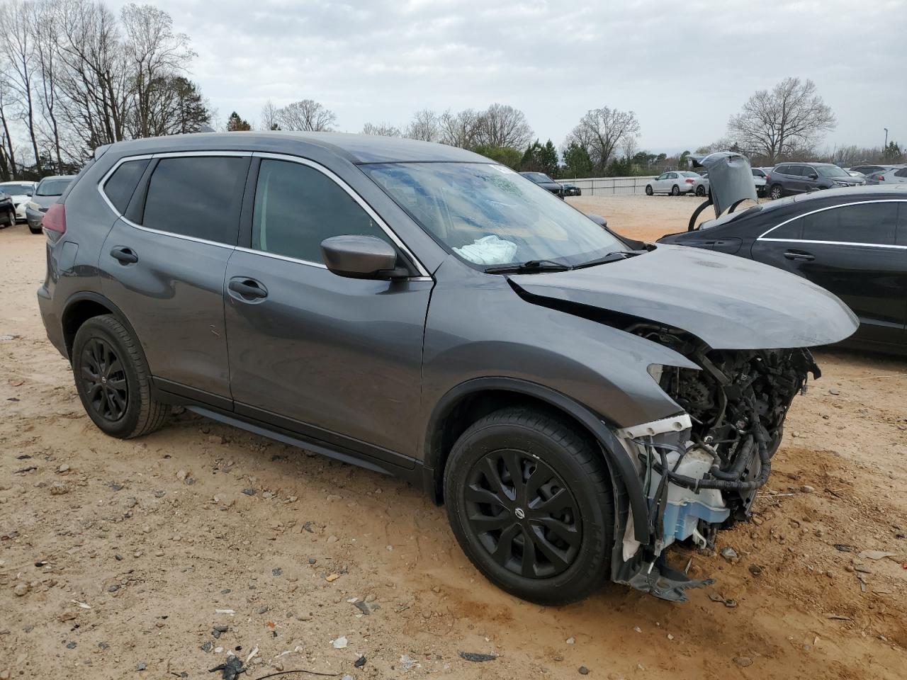 2020 Nissan Rogue S - Фото 4
