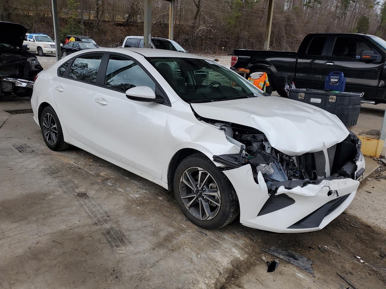 2023 Kia Forte Lx - Фото 4