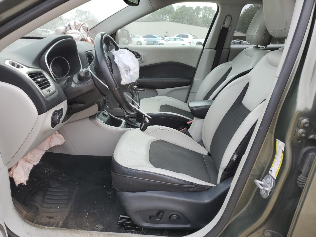 2018 Jeep Compass Latitude - Image 7