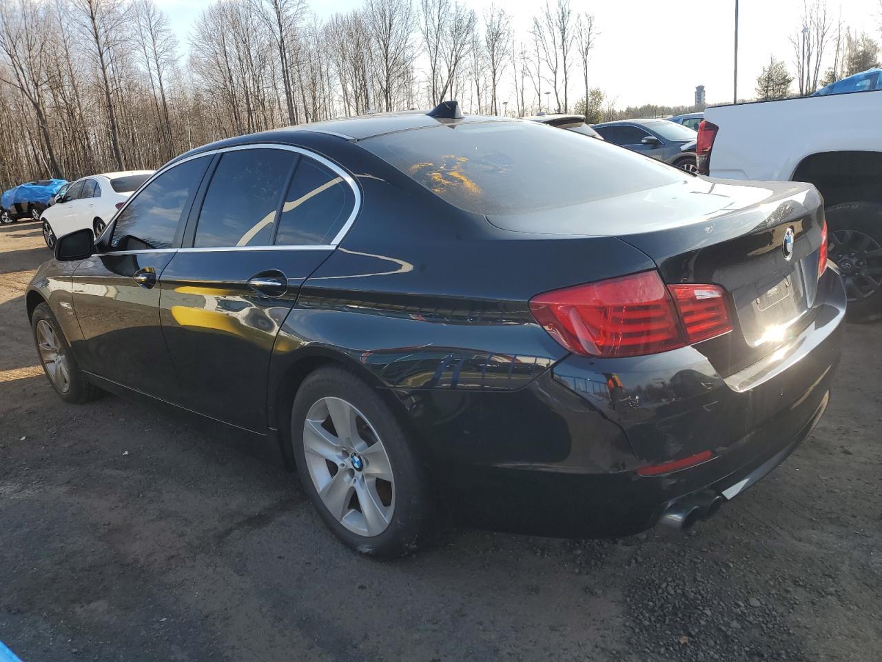 2012 BMW 528 Xi - Фото 2