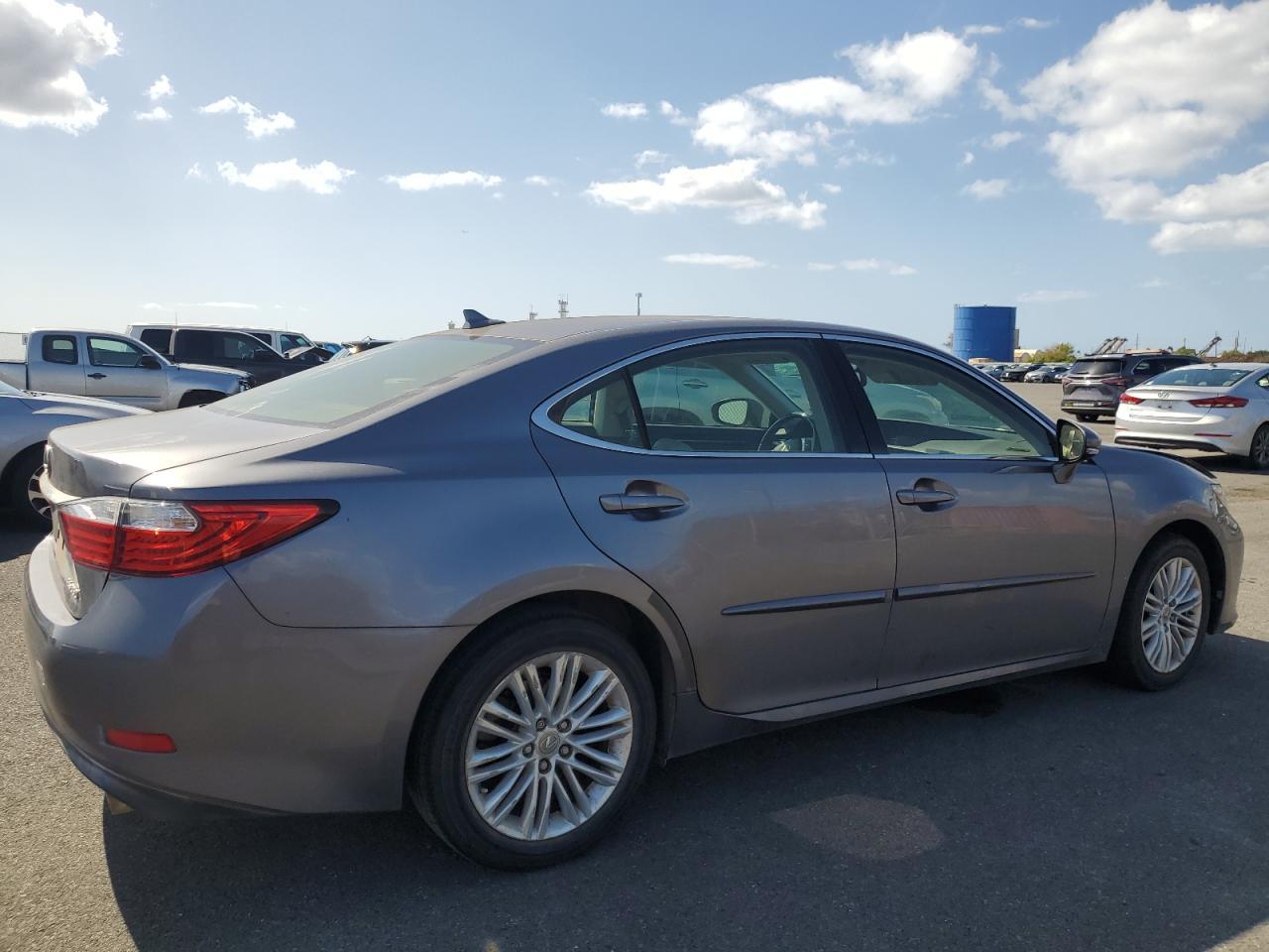 2013 Lexus Es 350 - Фото 3