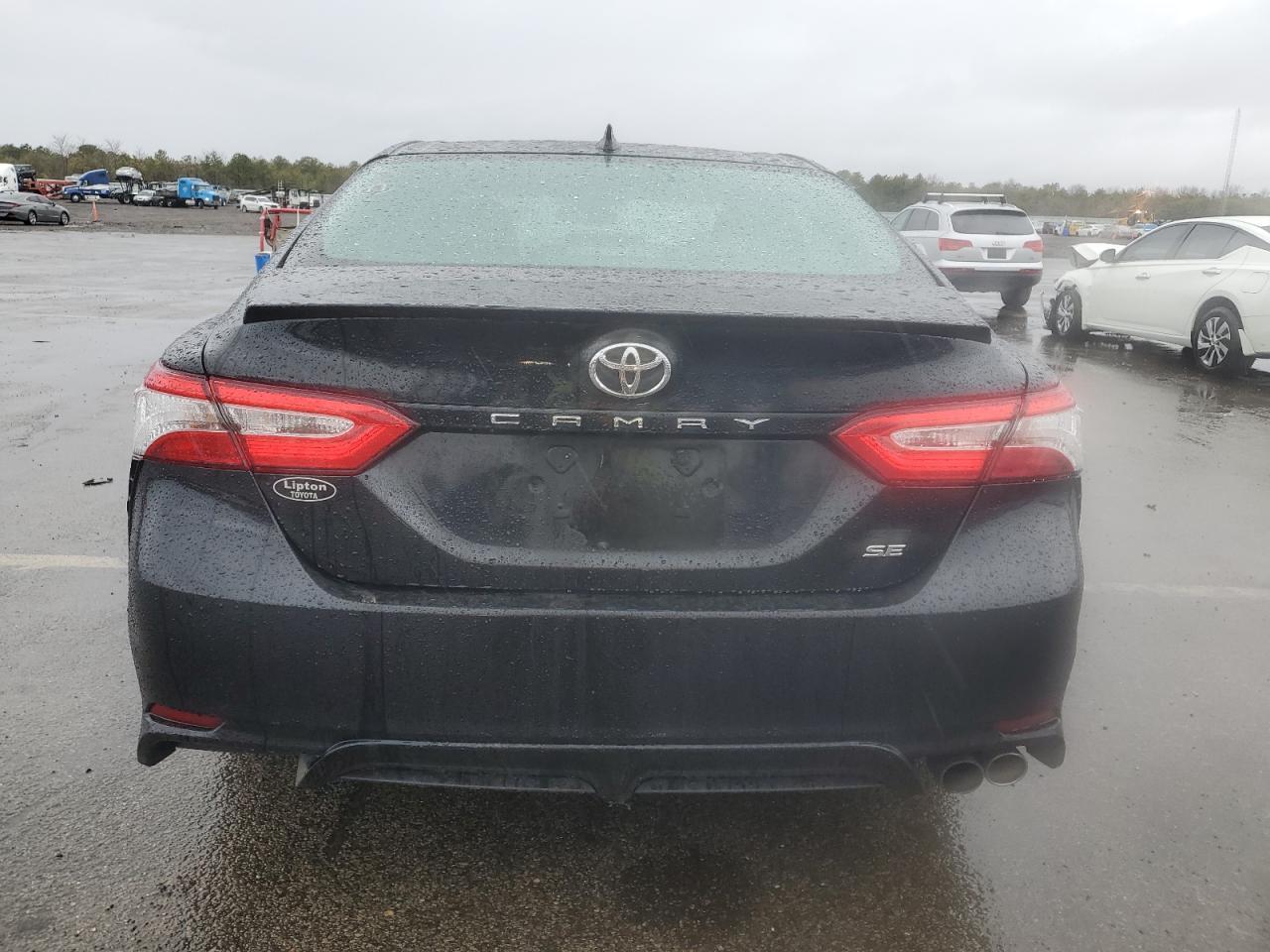 2020 Toyota Camry Se - Image 6