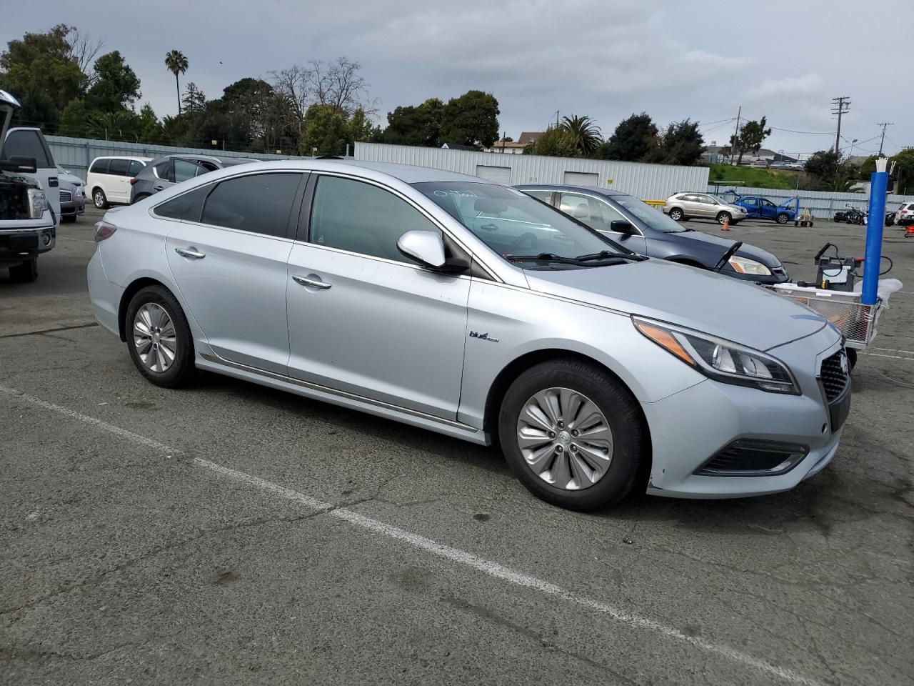 2017 Hyundai Sonata Hybrid - Фото 4