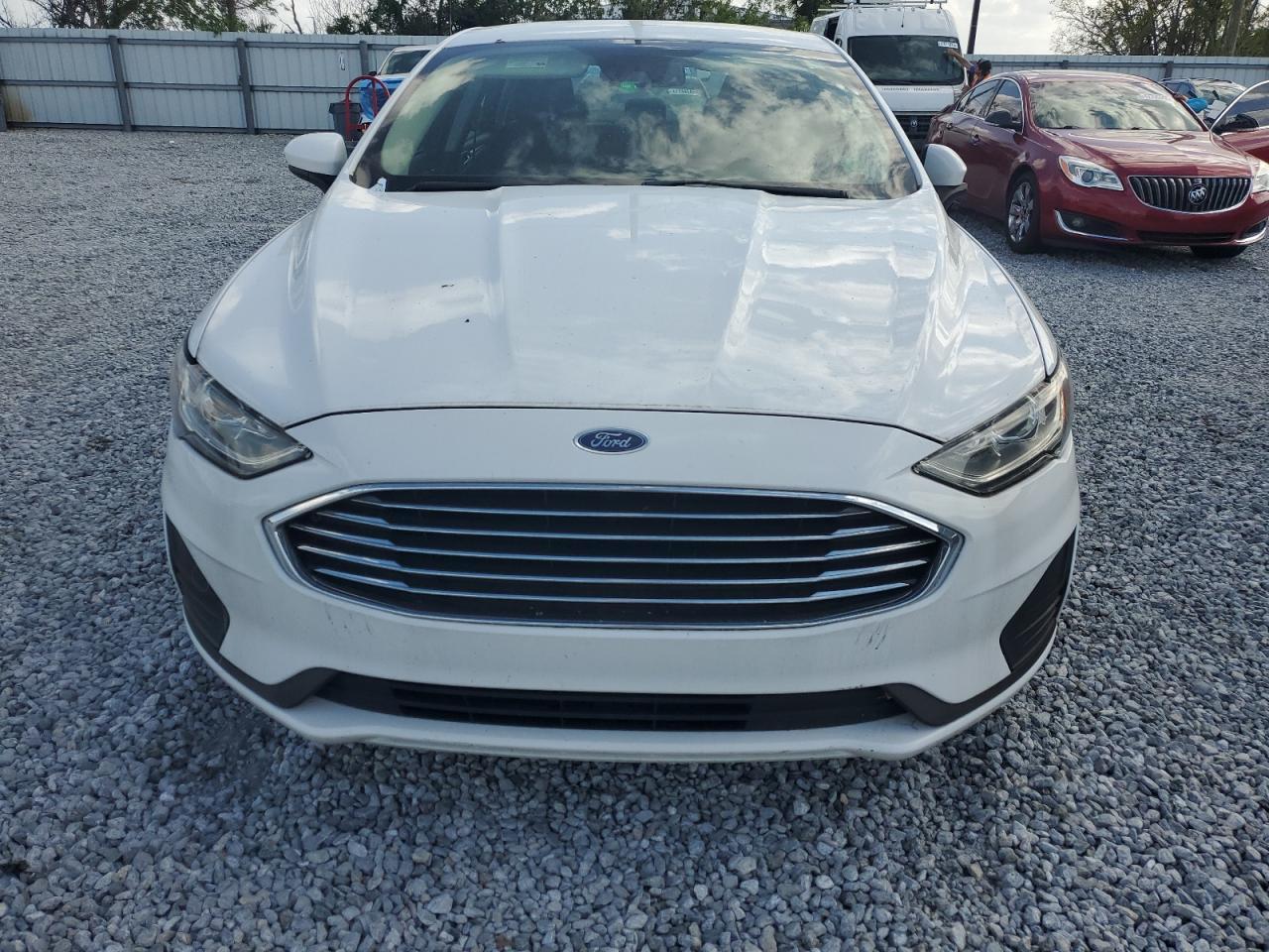 2019 Ford Fusion Se - Image 5