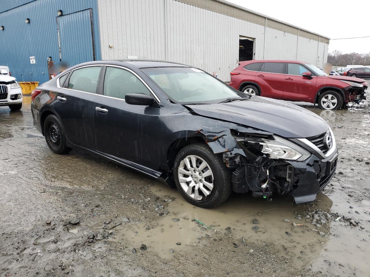 2018 Nissan Altima 2.5 - Image 4