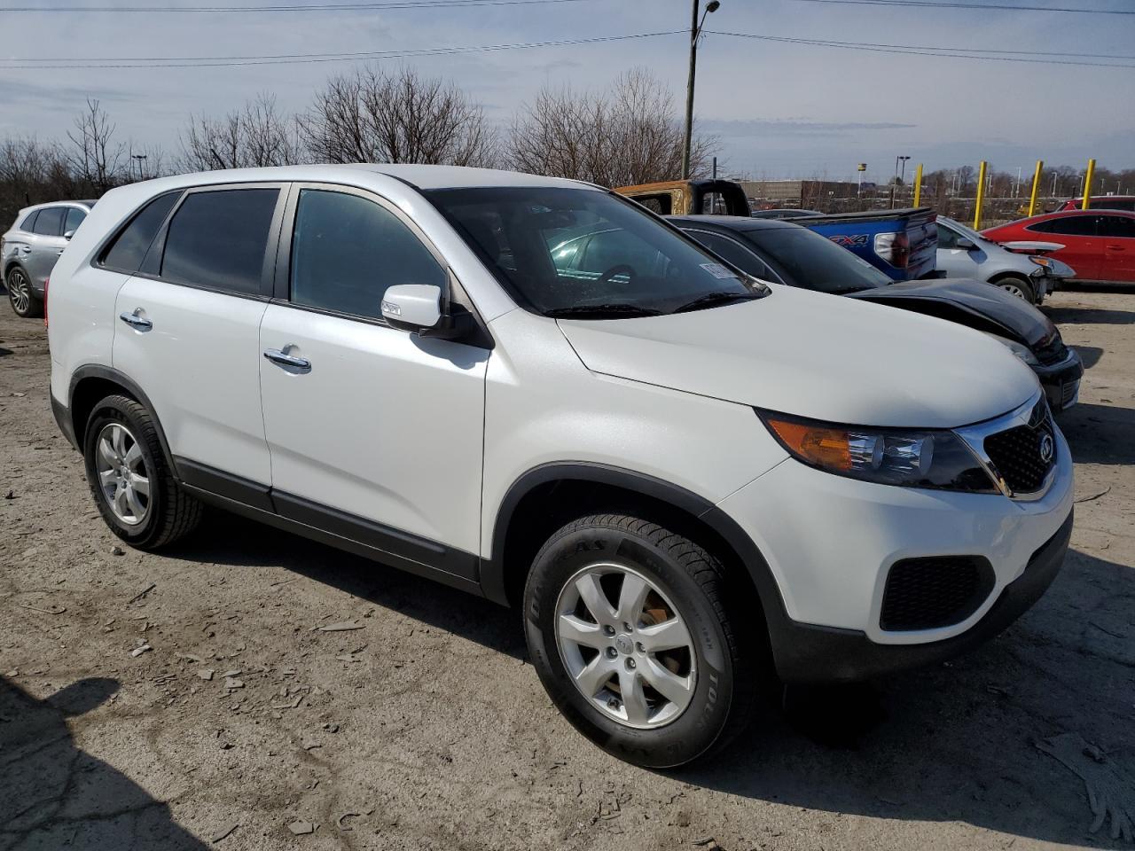 2013 Kia Sorento Lx - Фото 4