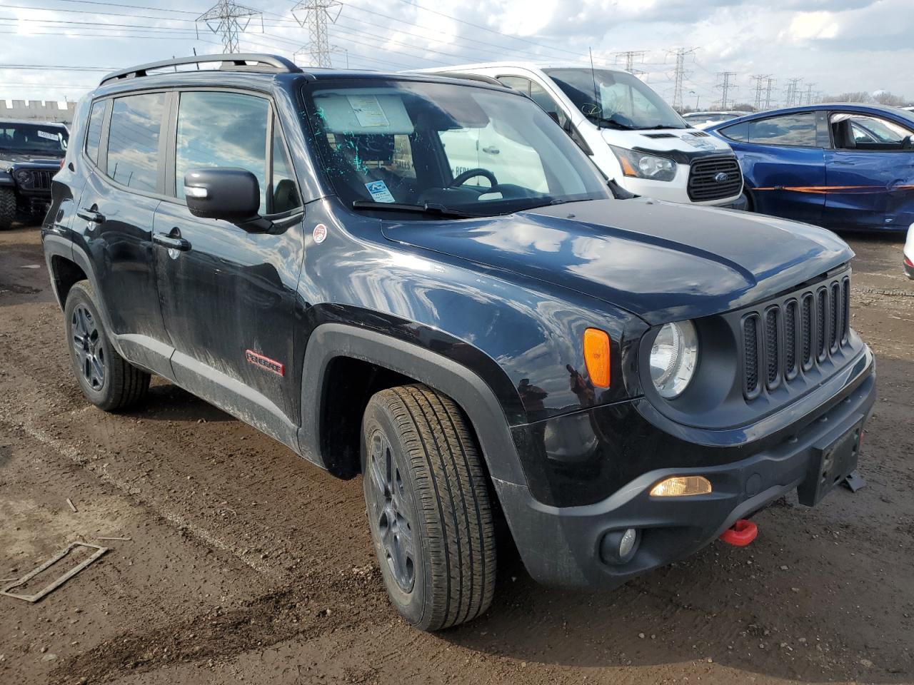 2018 Jeep Renegade Trailhawk - Image 4
