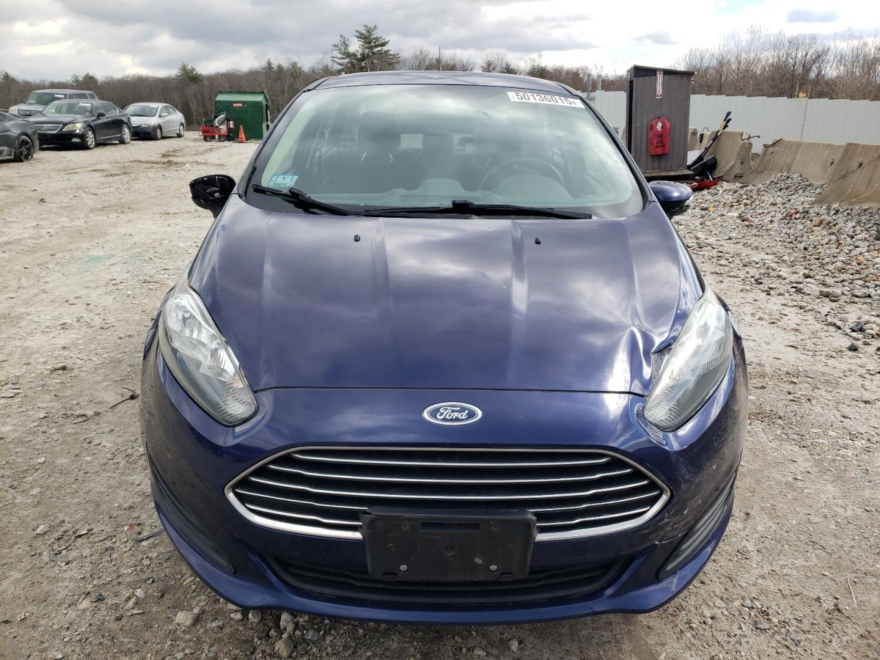 2016 Ford Fiesta Se - Фото 5