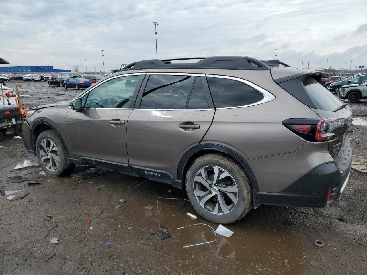2022 Subaru Outback Limited - Image 2