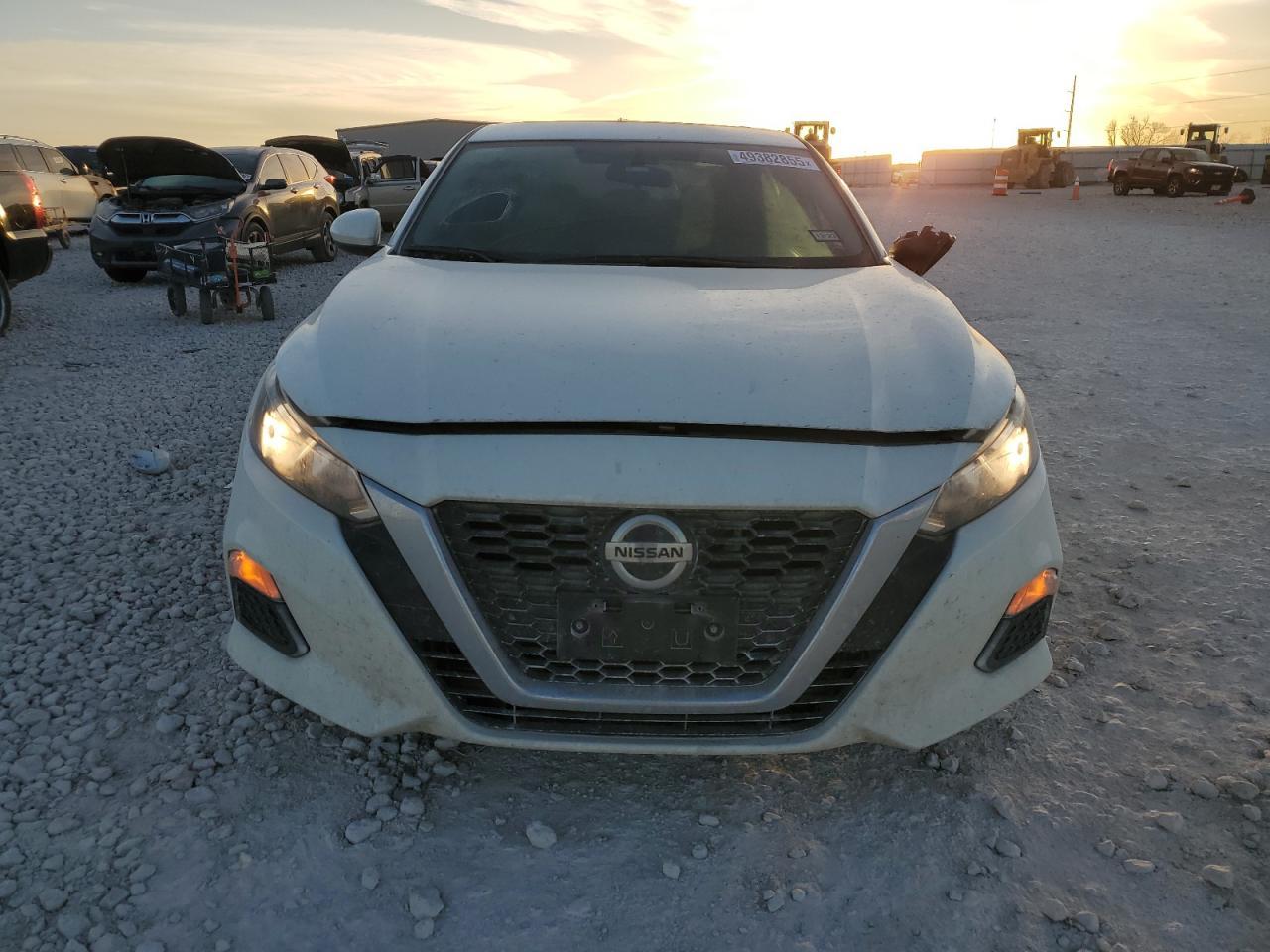 2020 Nissan Altima S - Image 5