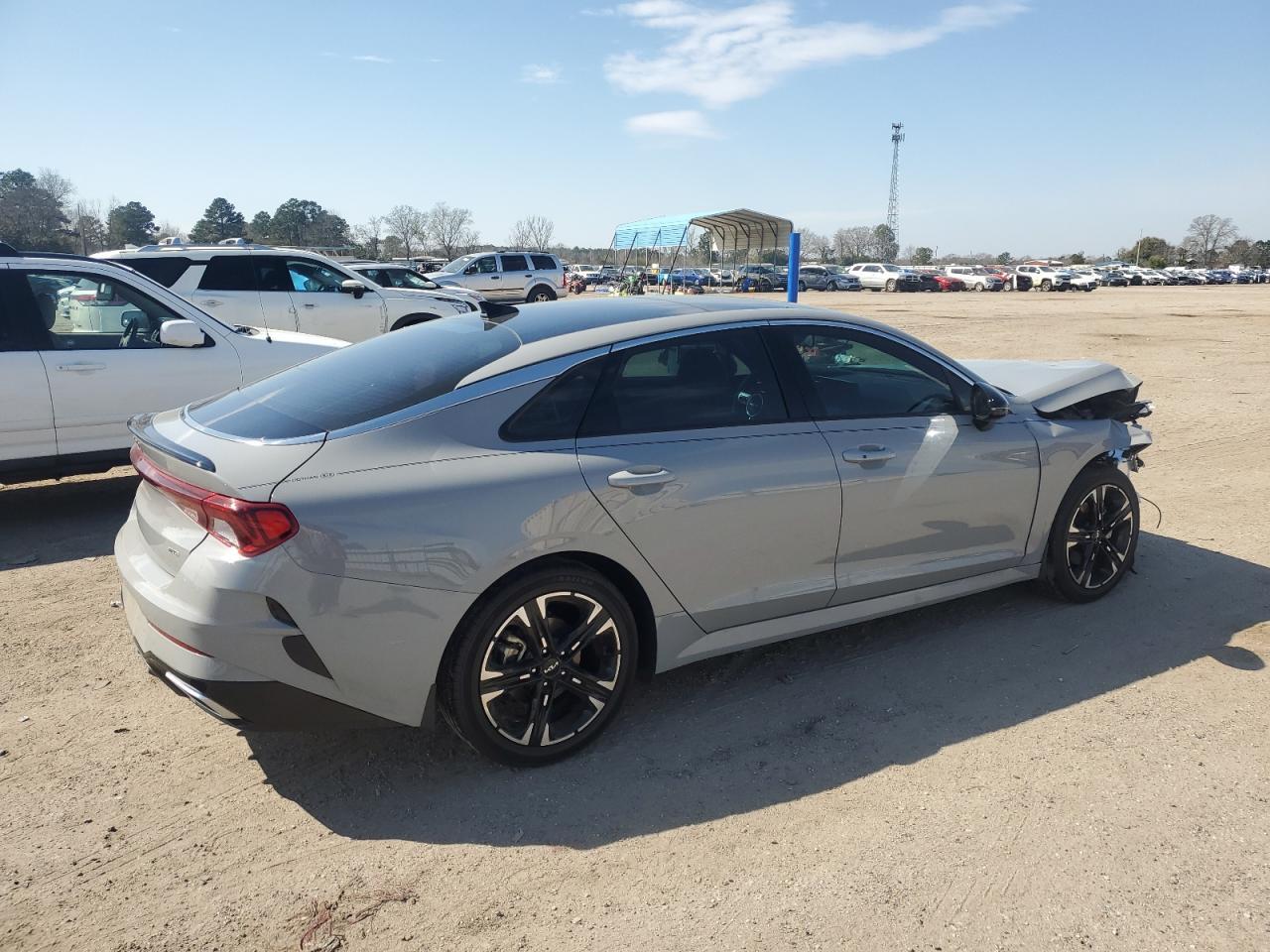 2023 Kia K5 Gt Line - Image 3