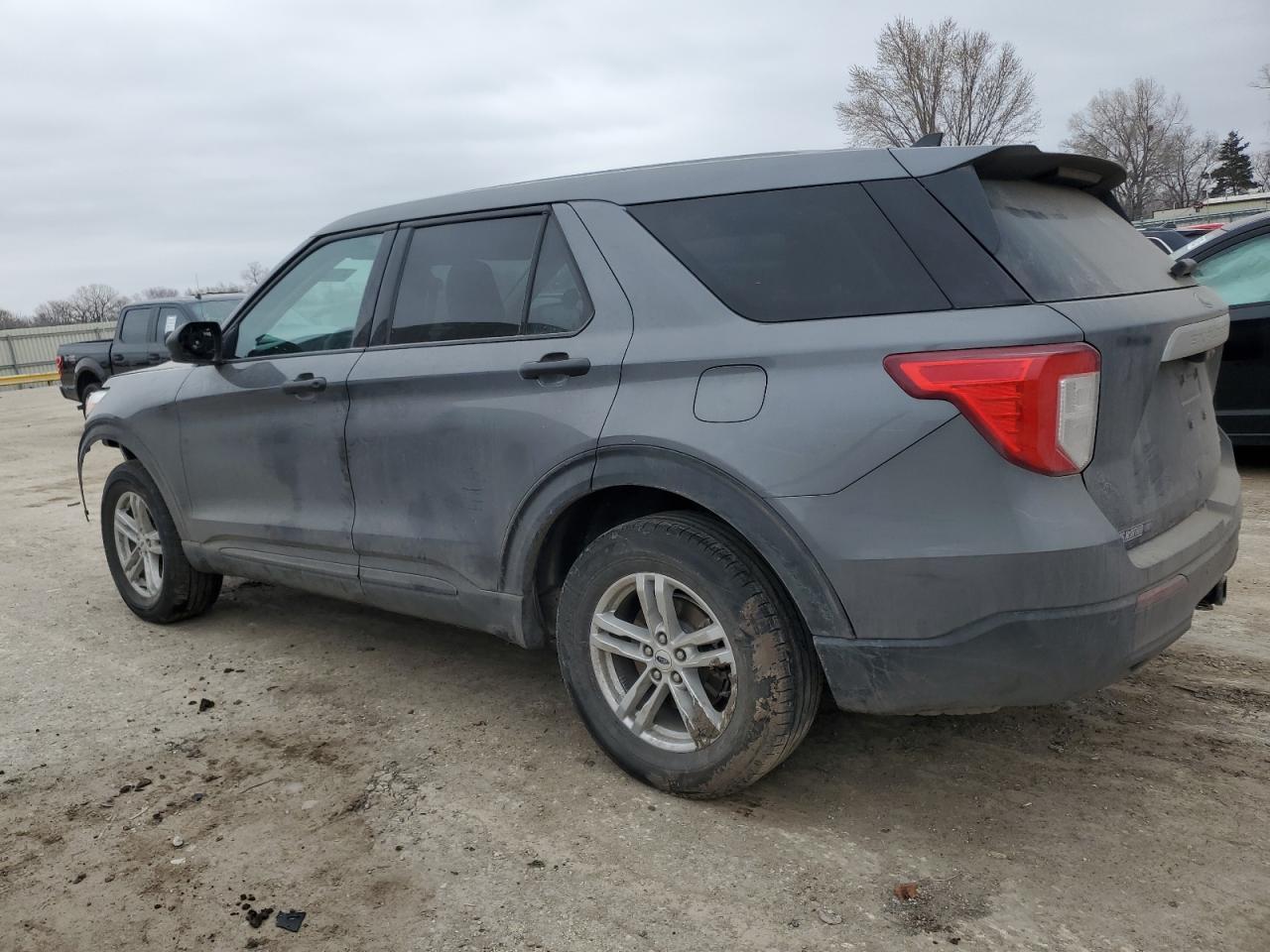 2023 Ford Explorer - Фото 2