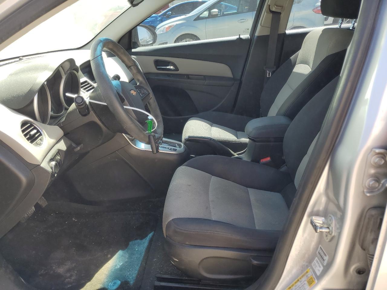 2015 Chevrolet Cruze Ls - Фото 7