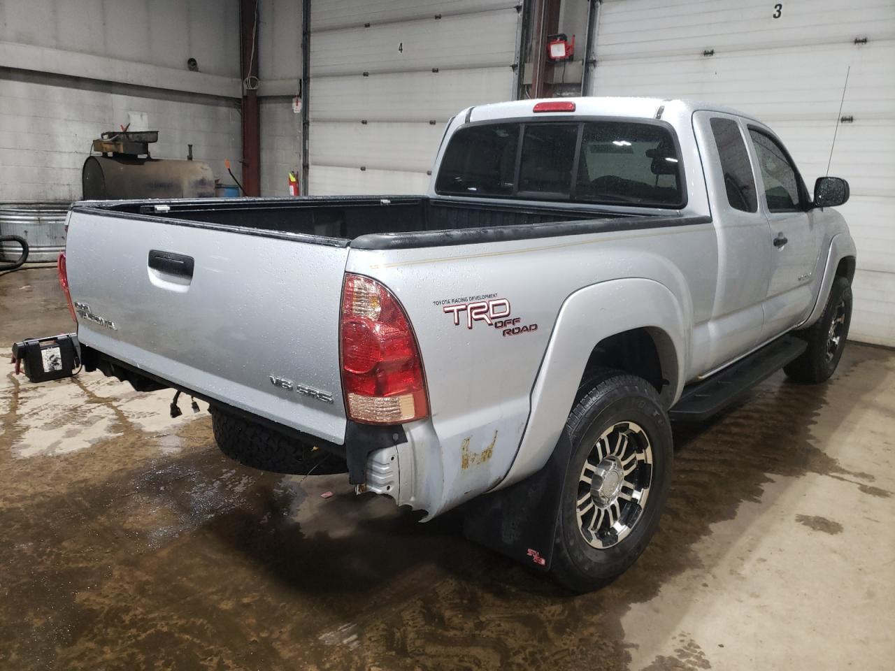 2005 Toyota Tacoma Access Cab - Фото 3