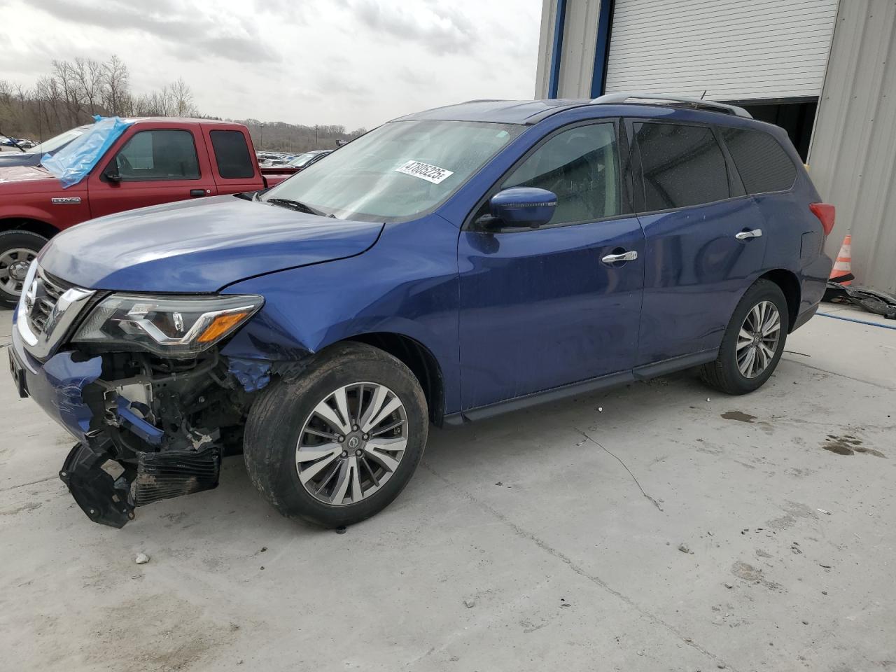 2018 Nissan Pathfinder S