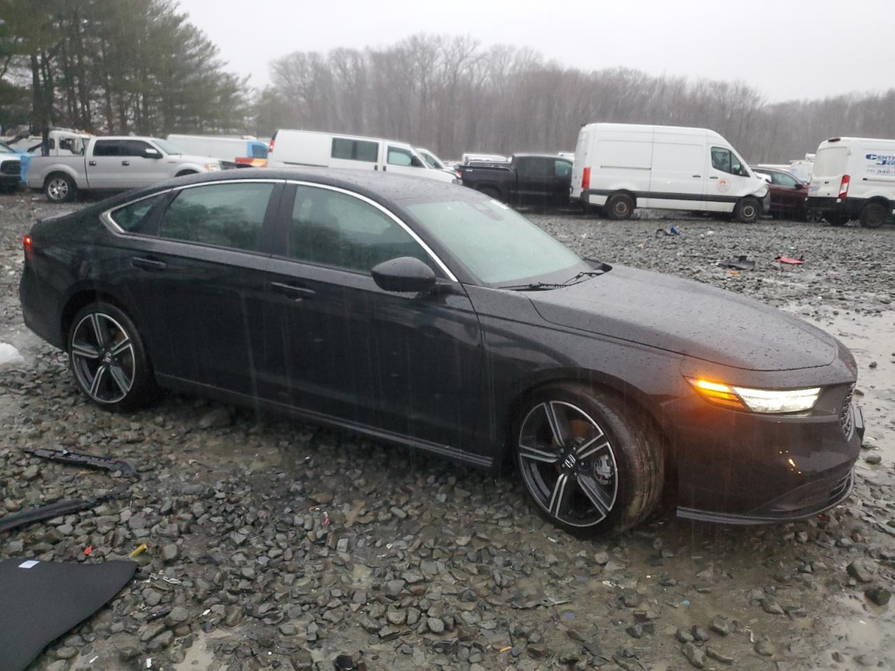 2024 Honda Accord Hybrid Sport - Image 4