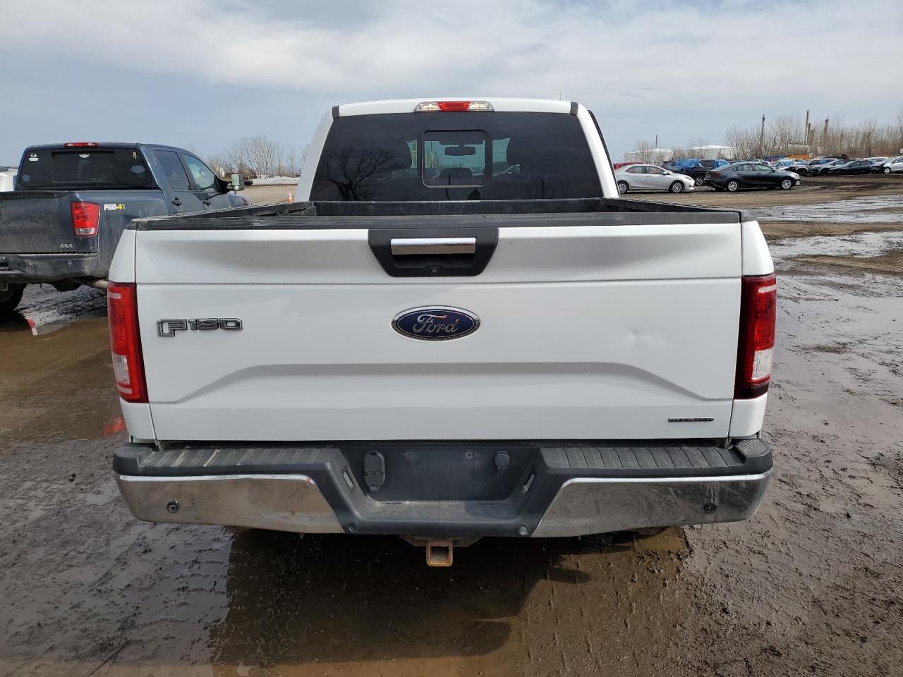 2015 Ford F150 Supercrew - Image 6