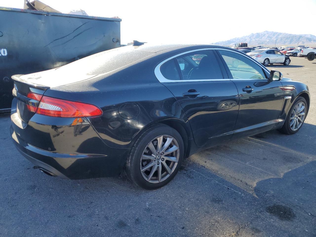 2013 Jaguar Xf - Фото 3
