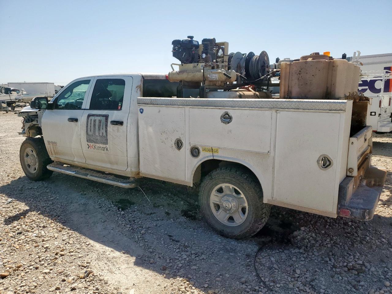 2022 Ram 2500 Tradesman - Фото 2