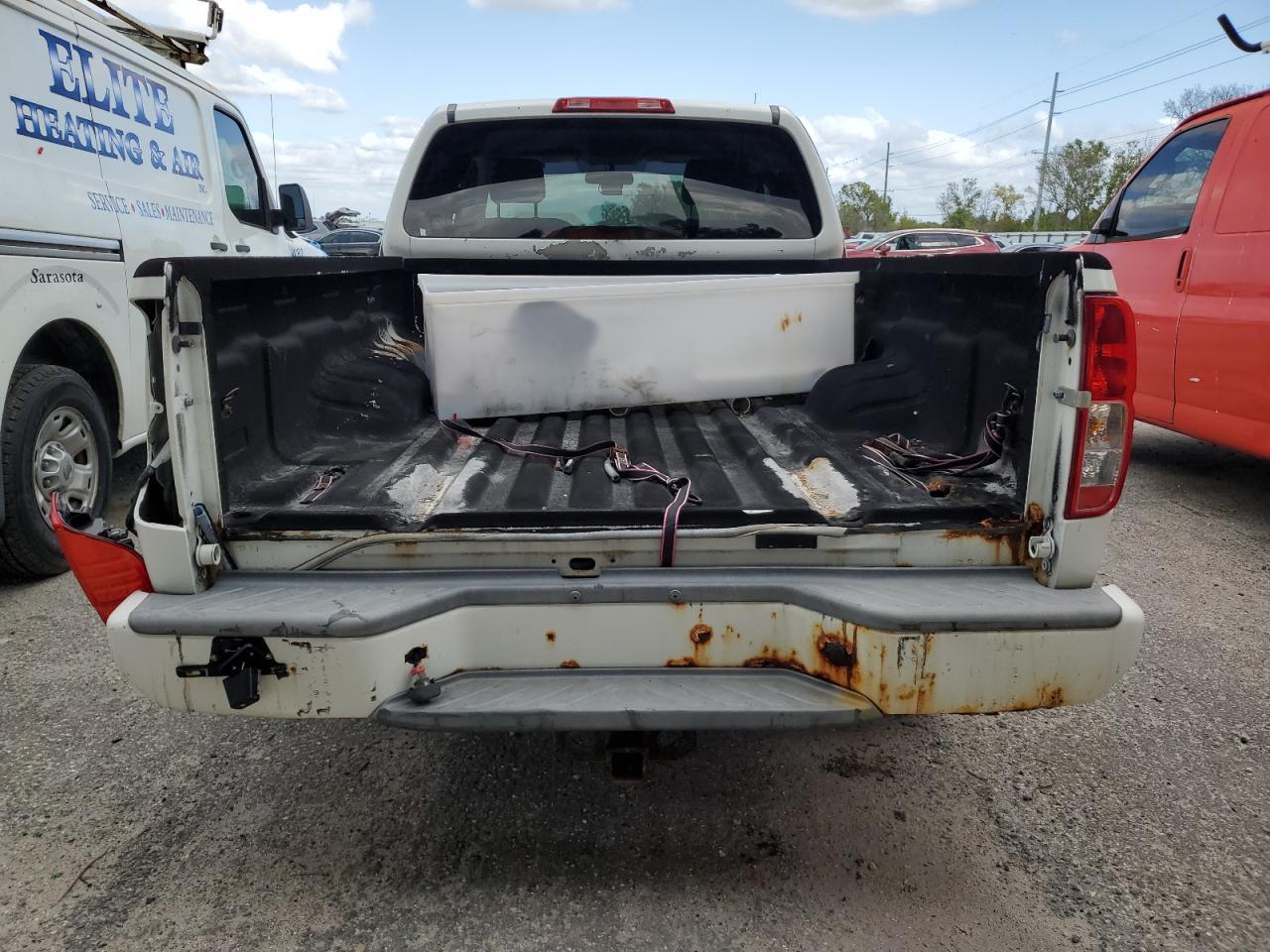 2017 Nissan Frontier S - Фото 6