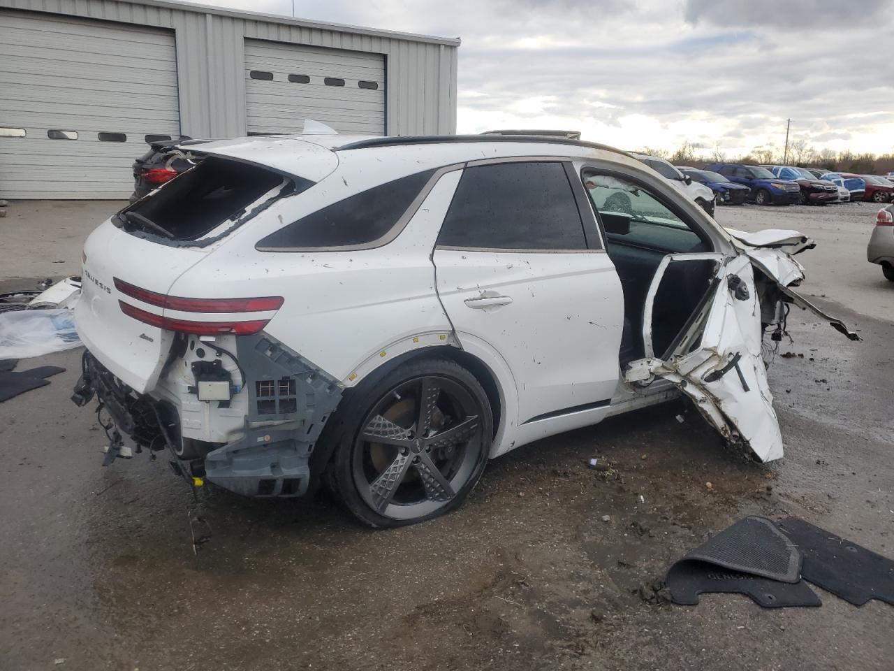 2023 Genesis Gv70 Base - Фото 3