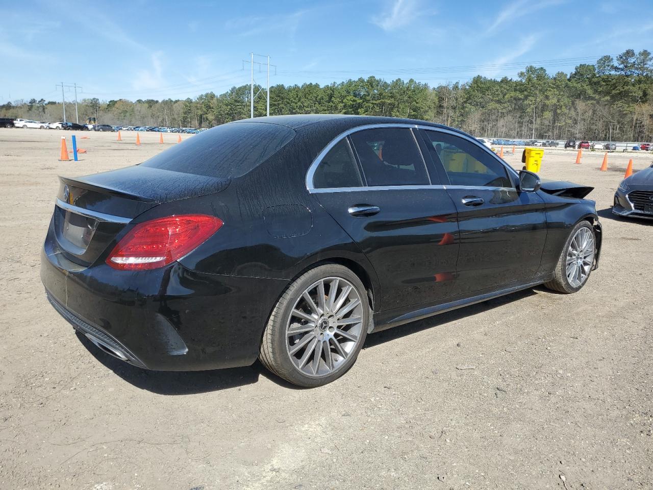 2018 Mercedes-Benz C 300 - Фото 3