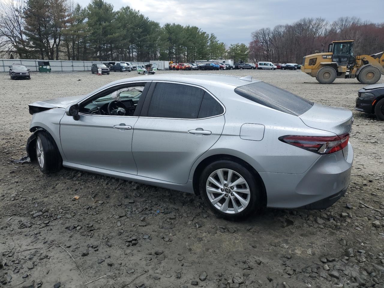 2021 Toyota Camry Le - Image 2