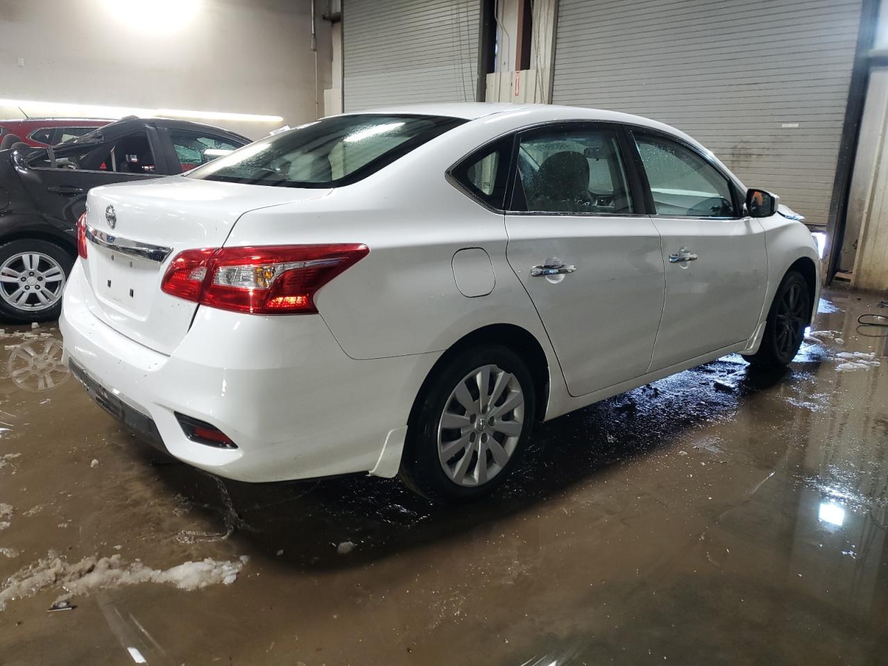 2016 Nissan Sentra S - Image 3