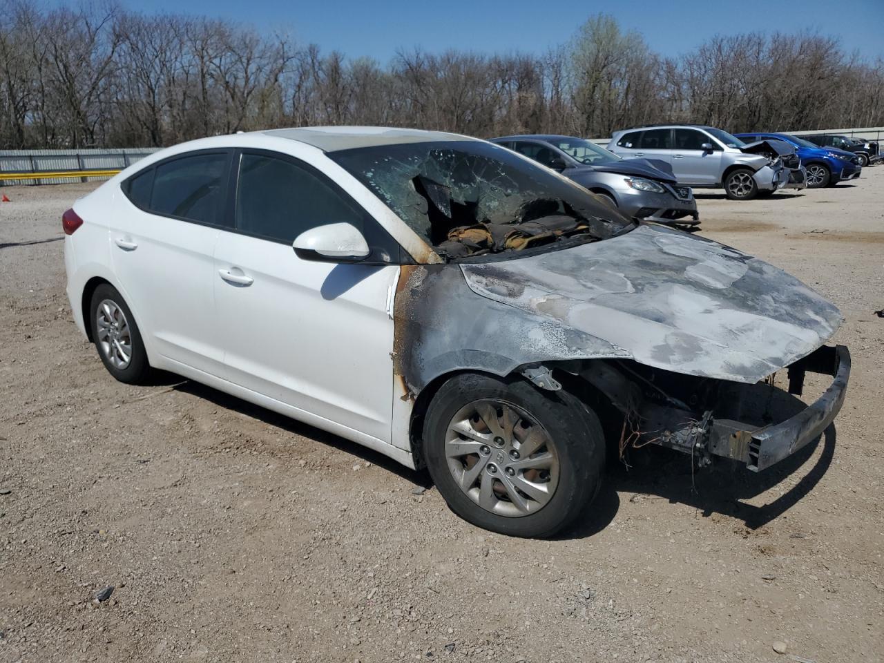 2017 Hyundai Elantra Se - Фото 4