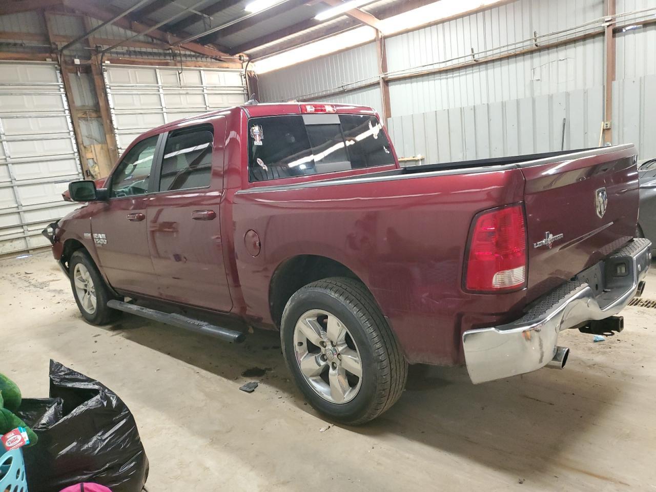 2019 Ram 1500 Classic Slt - Фото 2