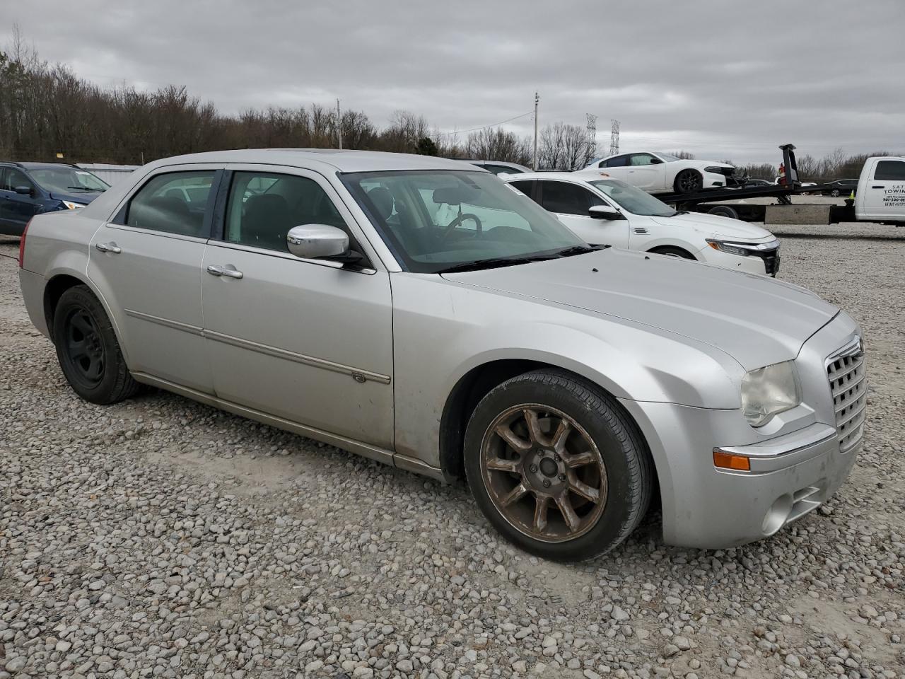 2008 Chrysler 300C - Image 4