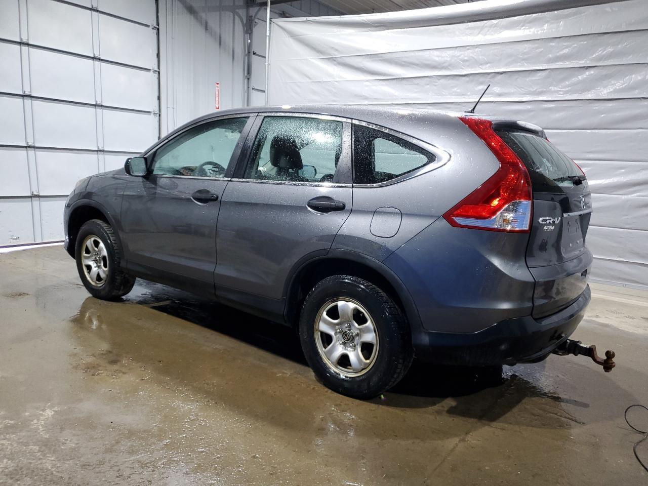 2014 Honda Cr-V Lx - Image 2