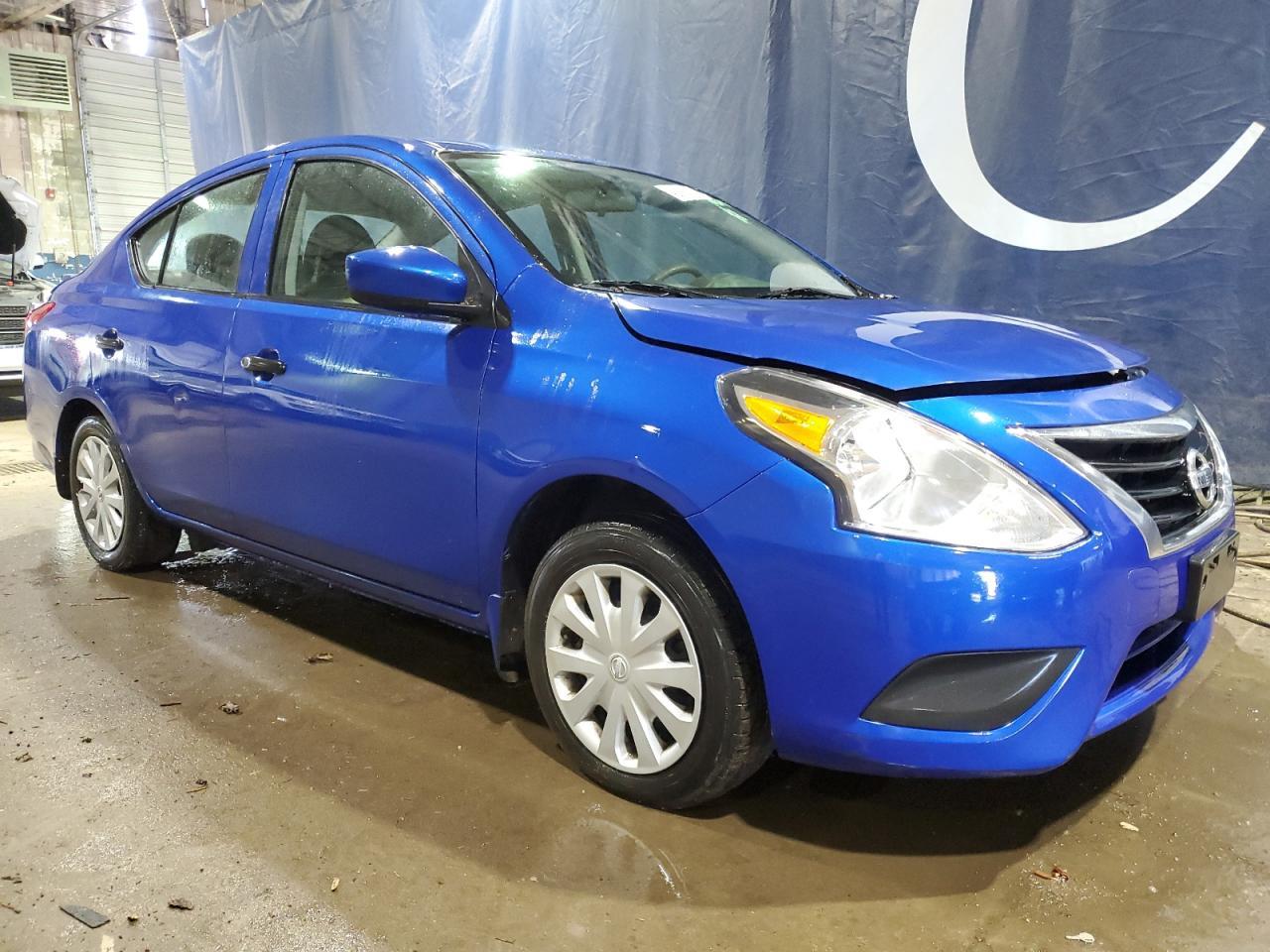 2016 Nissan Versa S - Image 4