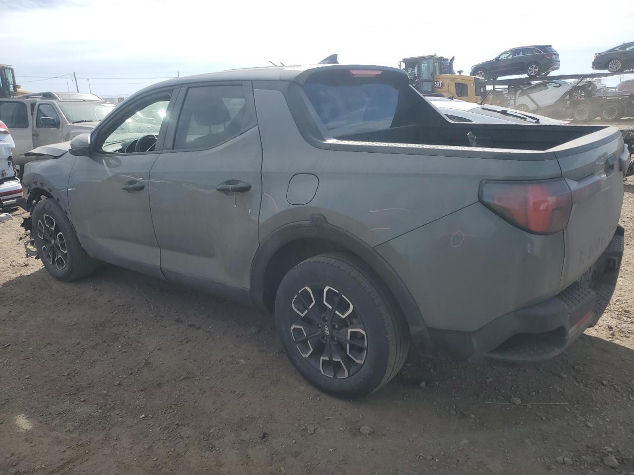 2022 Hyundai Santa Cruz Sel - Image 2