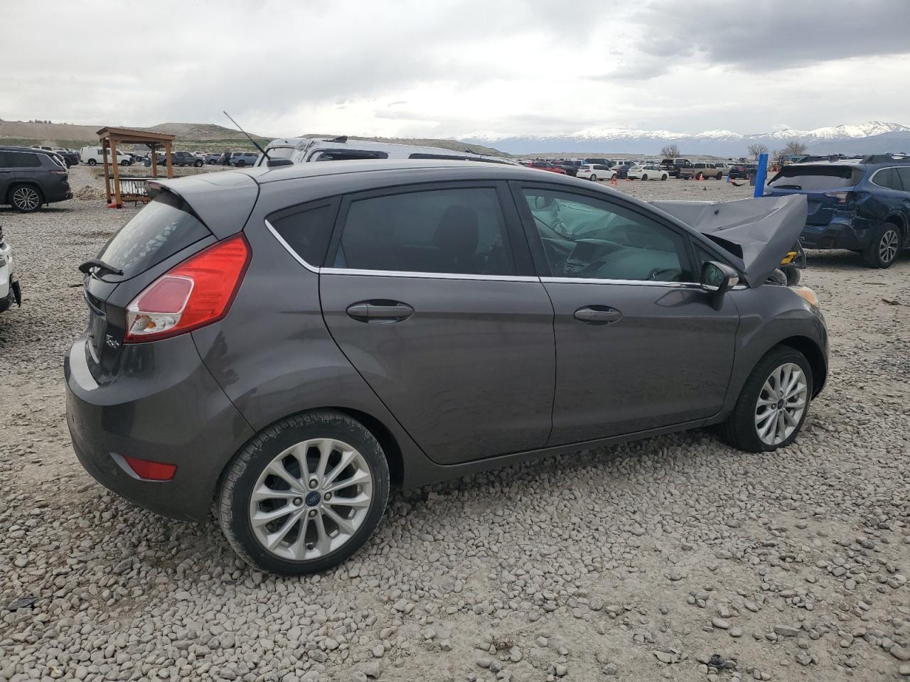 2017 Ford Fiesta Titanium - Image 3