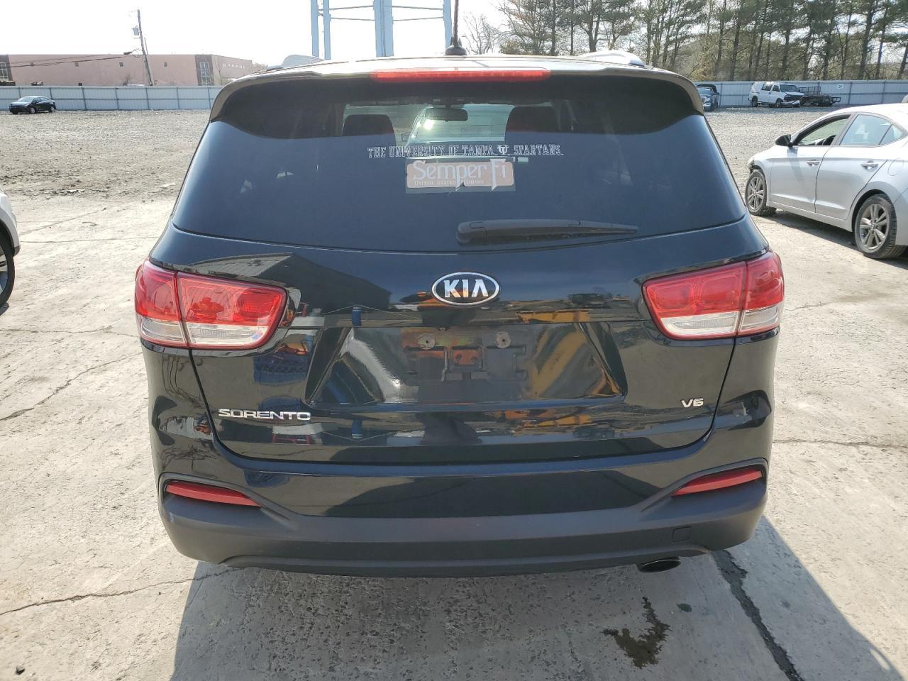 2016 Kia Sorento Lx - Фото 6