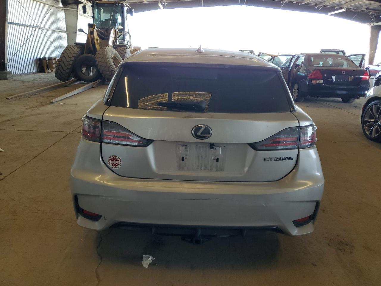 2014 Lexus Ct 200 - Image 6