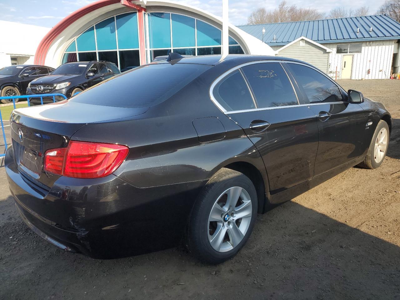 2012 BMW 528 Xi - Фото 3