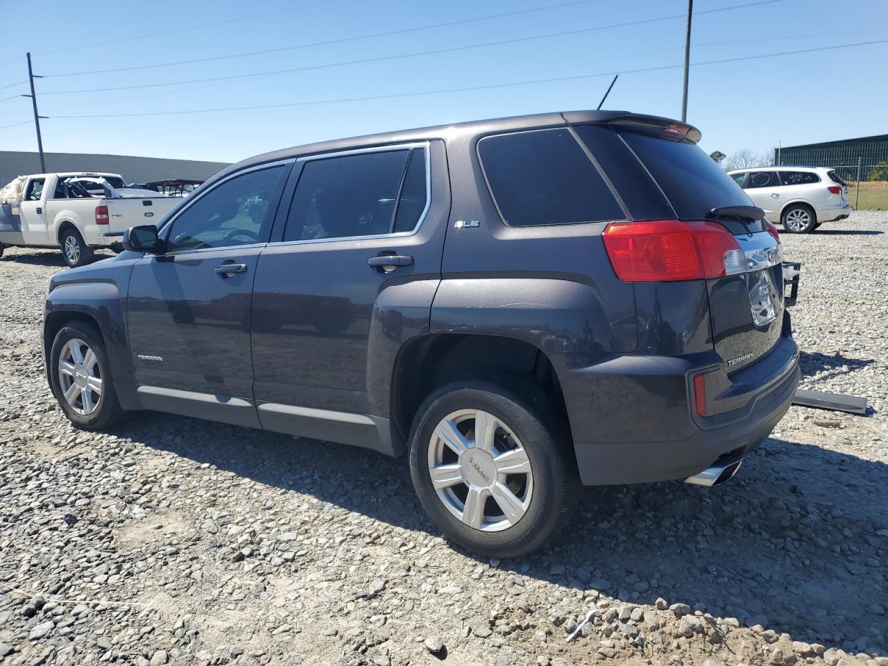 2016 GMC Terrain Sle - Image 2