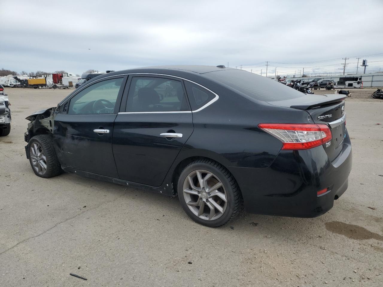 2013 Nissan Sentra S - Фото 2