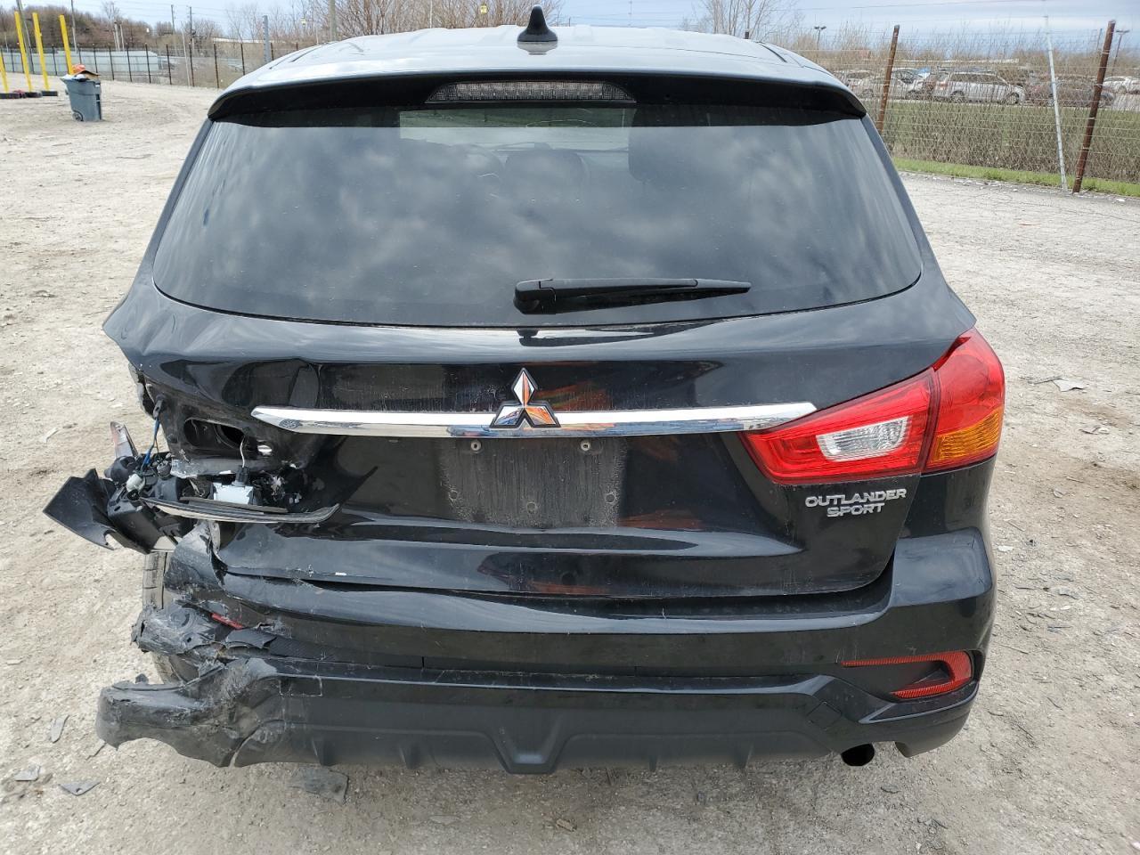 2019 Mitsubishi Outlander Sport Es - Image 6