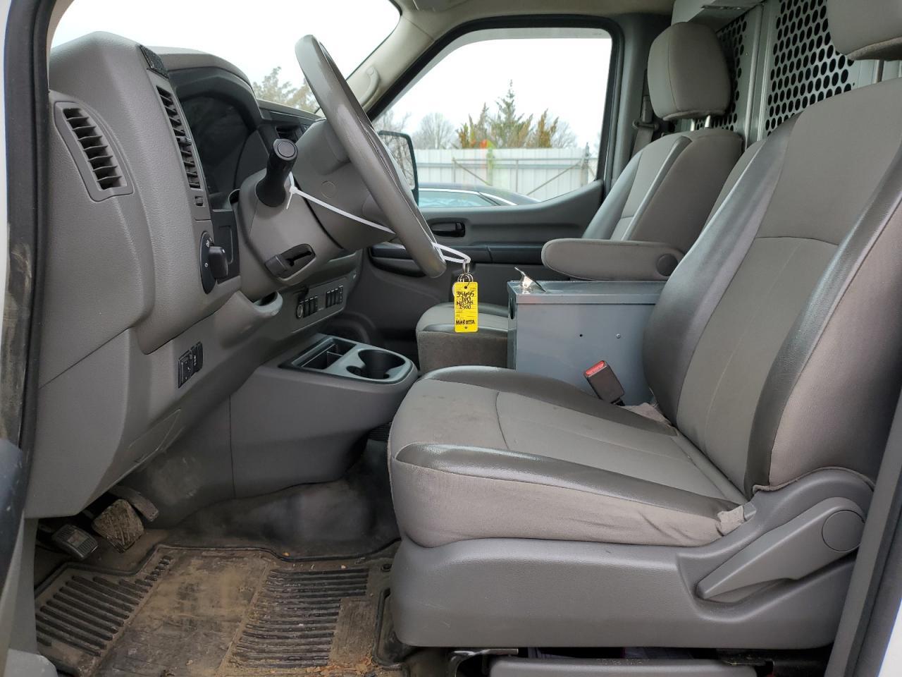 2019 Nissan Nv 2500 S - Фото 7