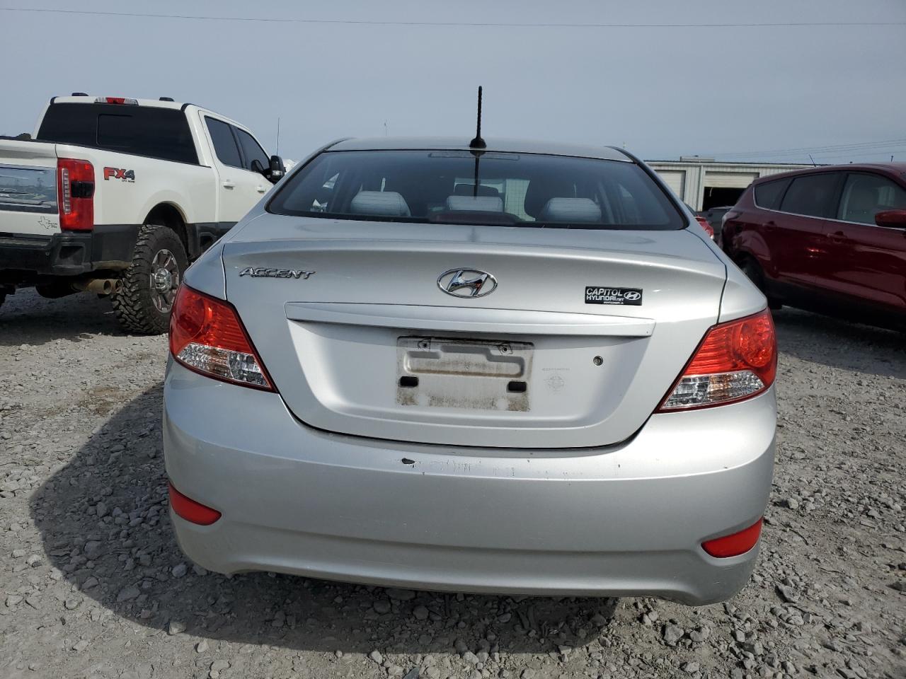 2012 Hyundai Accent Gls - Фото 6