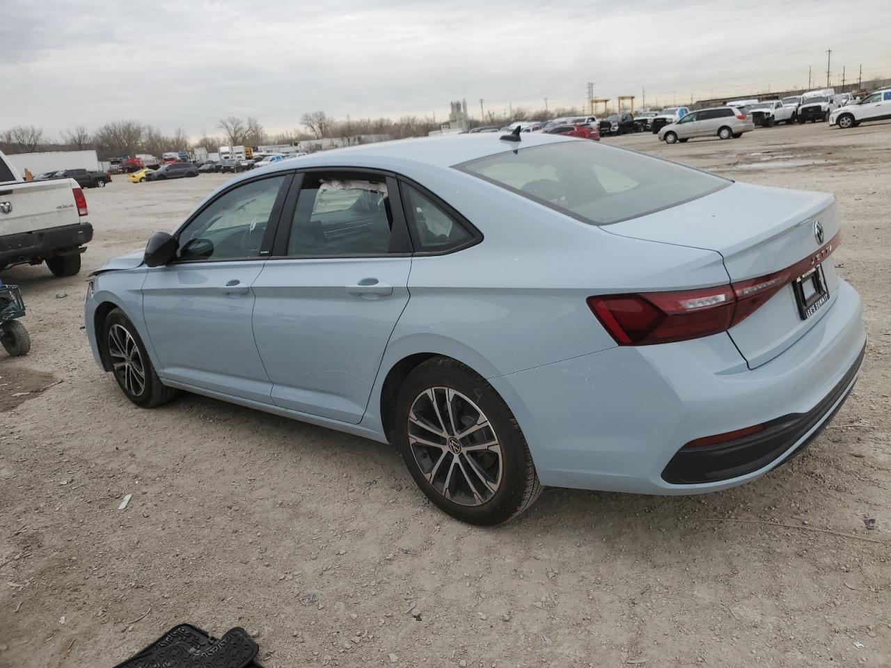 2025 Volkswagen Jetta Sport - Фото 2